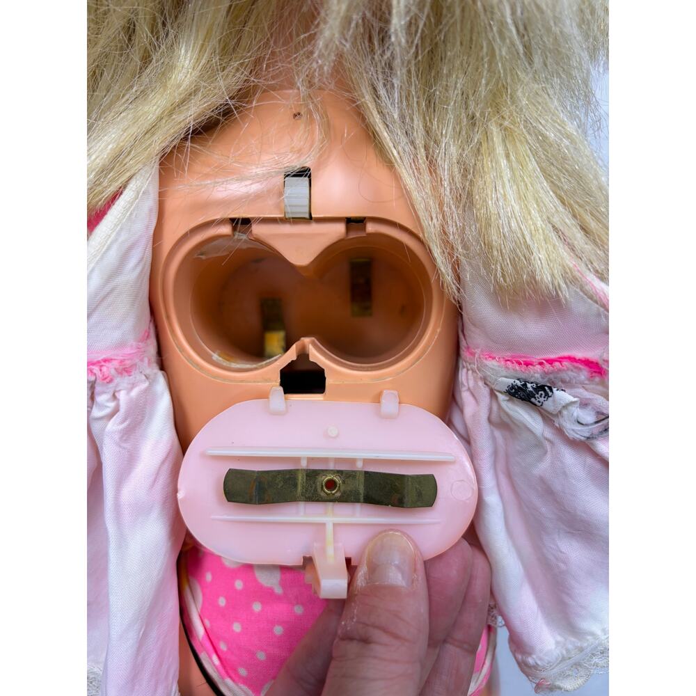 VTG Mattel Baby first Steps with rollerskates, original dress. 1960s. untested - Picture 5 of 6